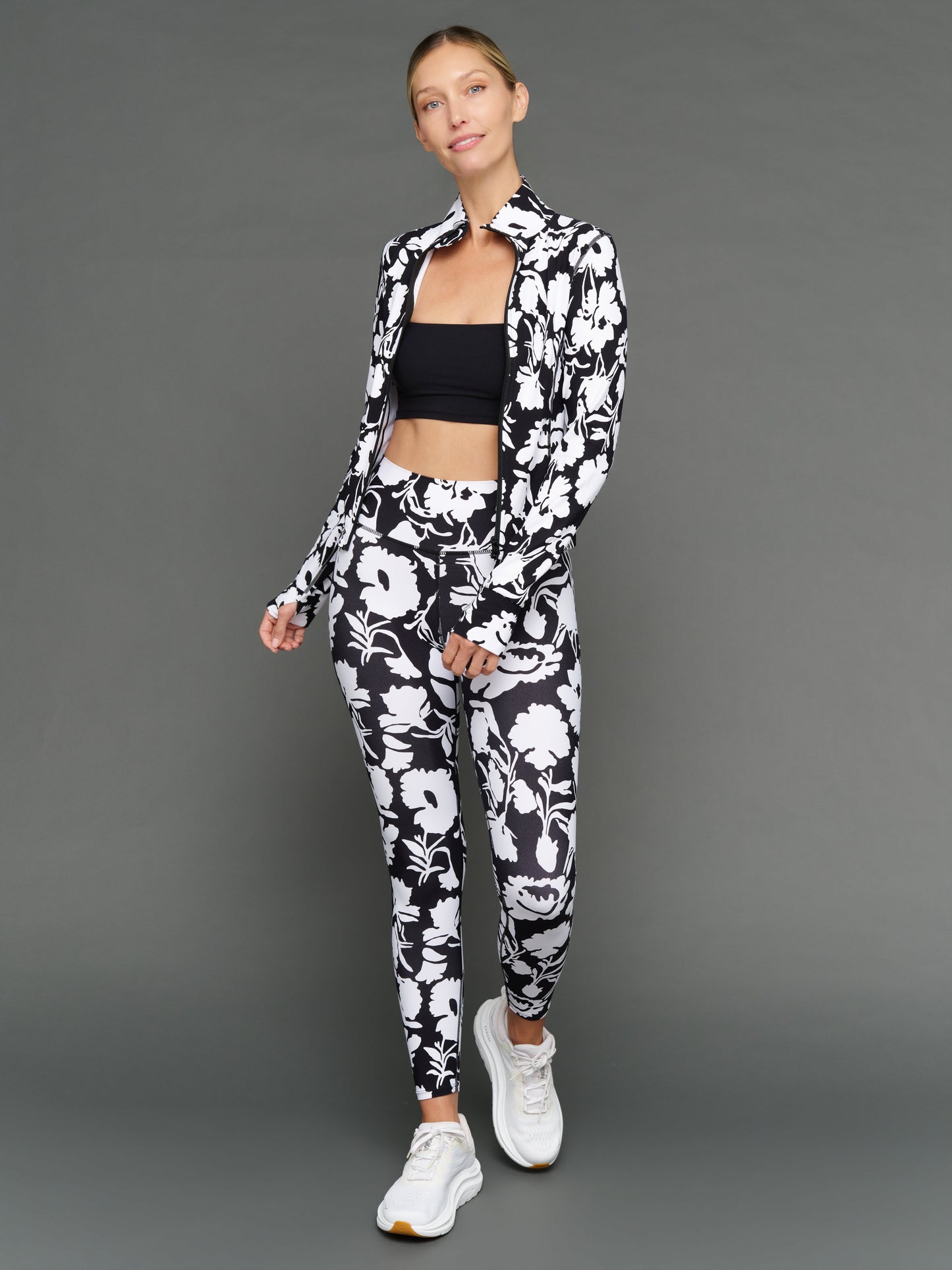 Carbon38 | Floral Full Zip Active Jacket in Melt - Floral Print