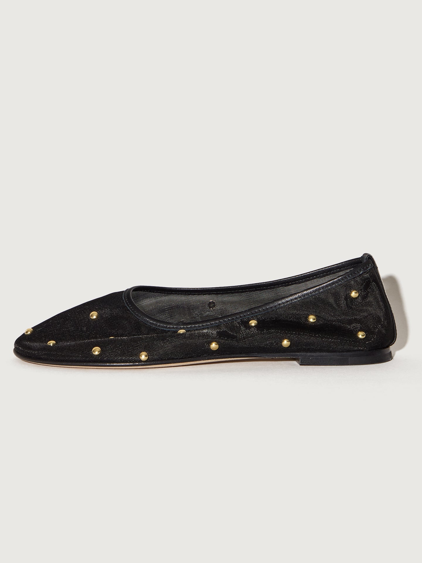 Carbon38 | Balla w/ Studs - Black w/ Studs