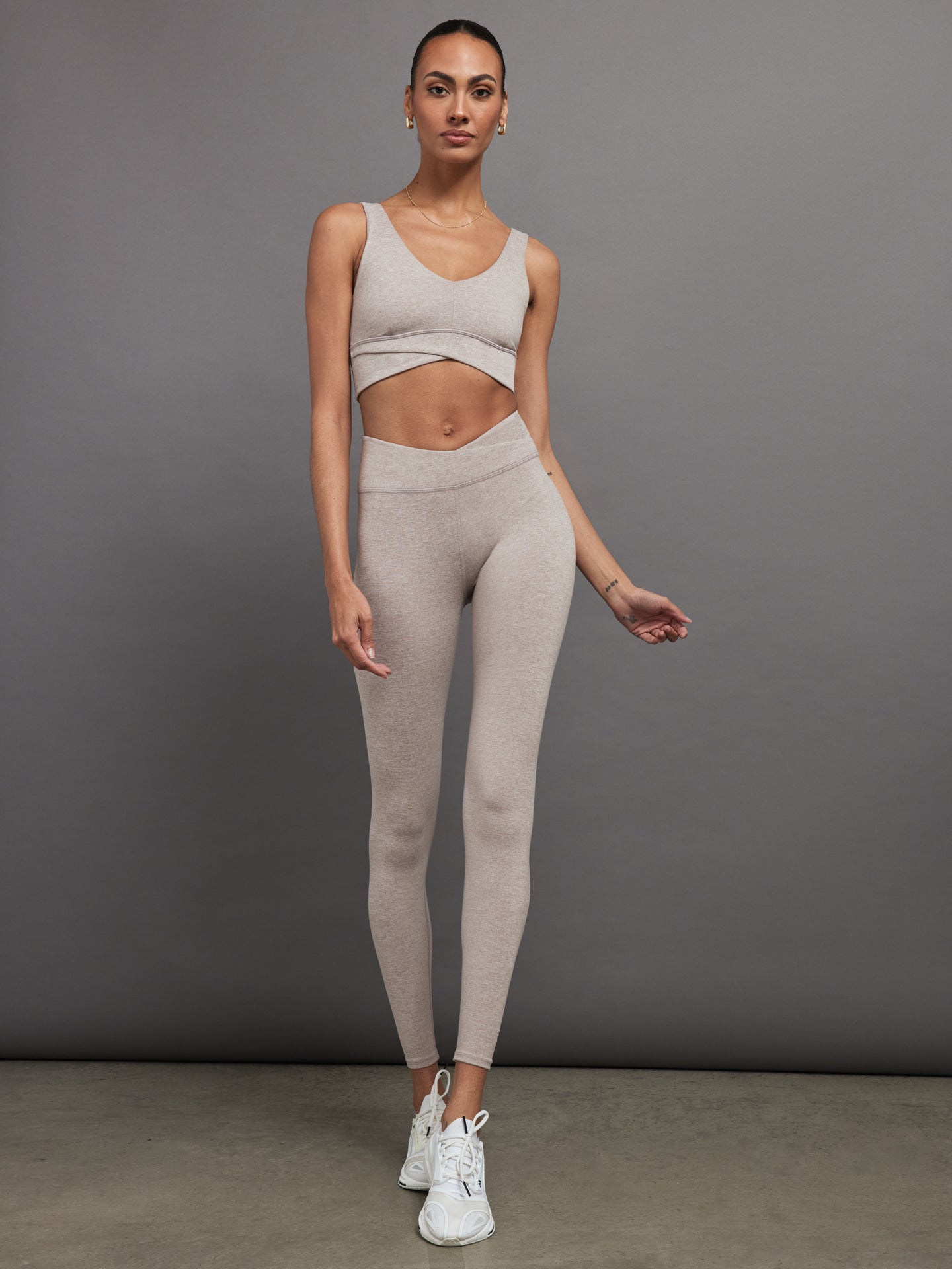 Carbon38 | Wrap Legging in Heather Melt - Heather Oatmeal