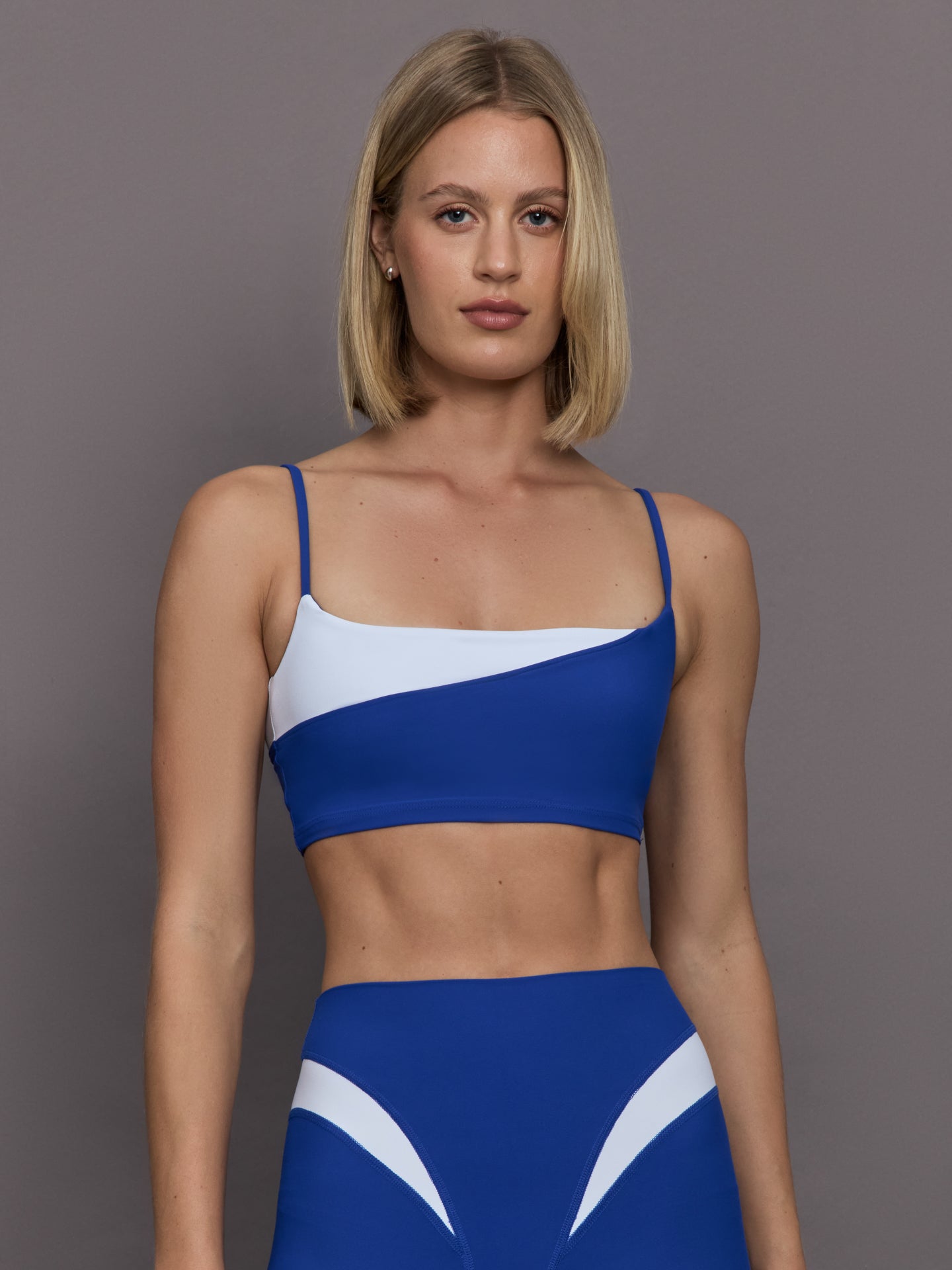 Carbon38 | Spliced Colorblock Bra in Melt - Cobalt/White