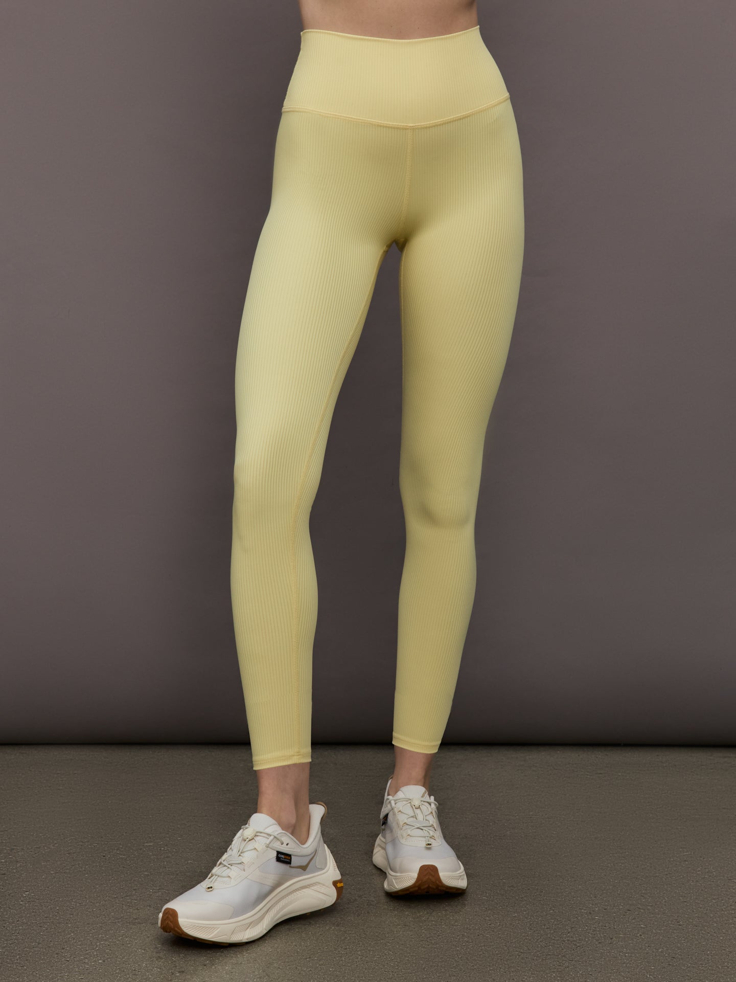Carbon38 | High Rise Legging in Ribbed Melt - Banana