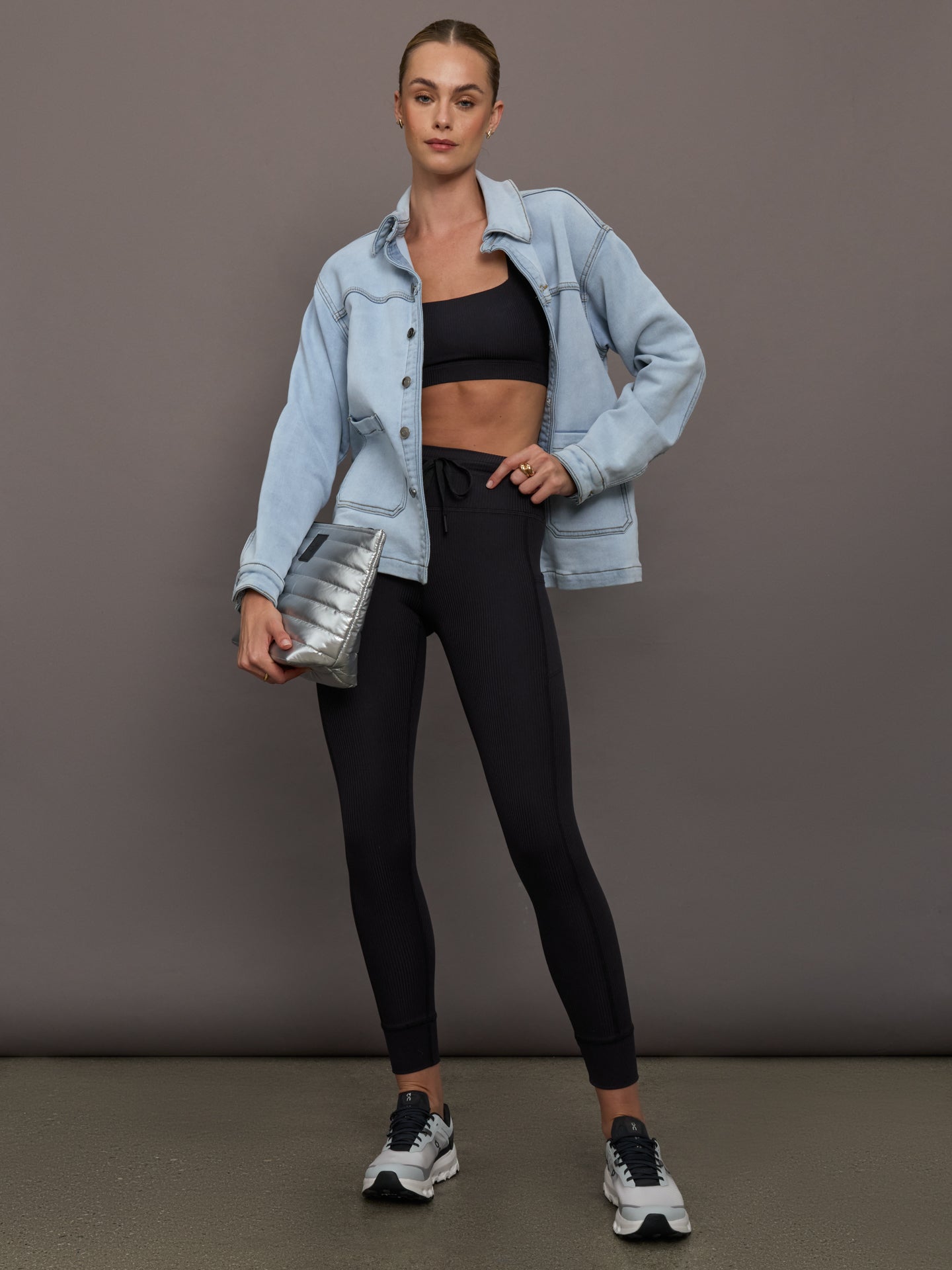 Carbon38 | High Rise Pocket Legging in Ribbed Melt - Black