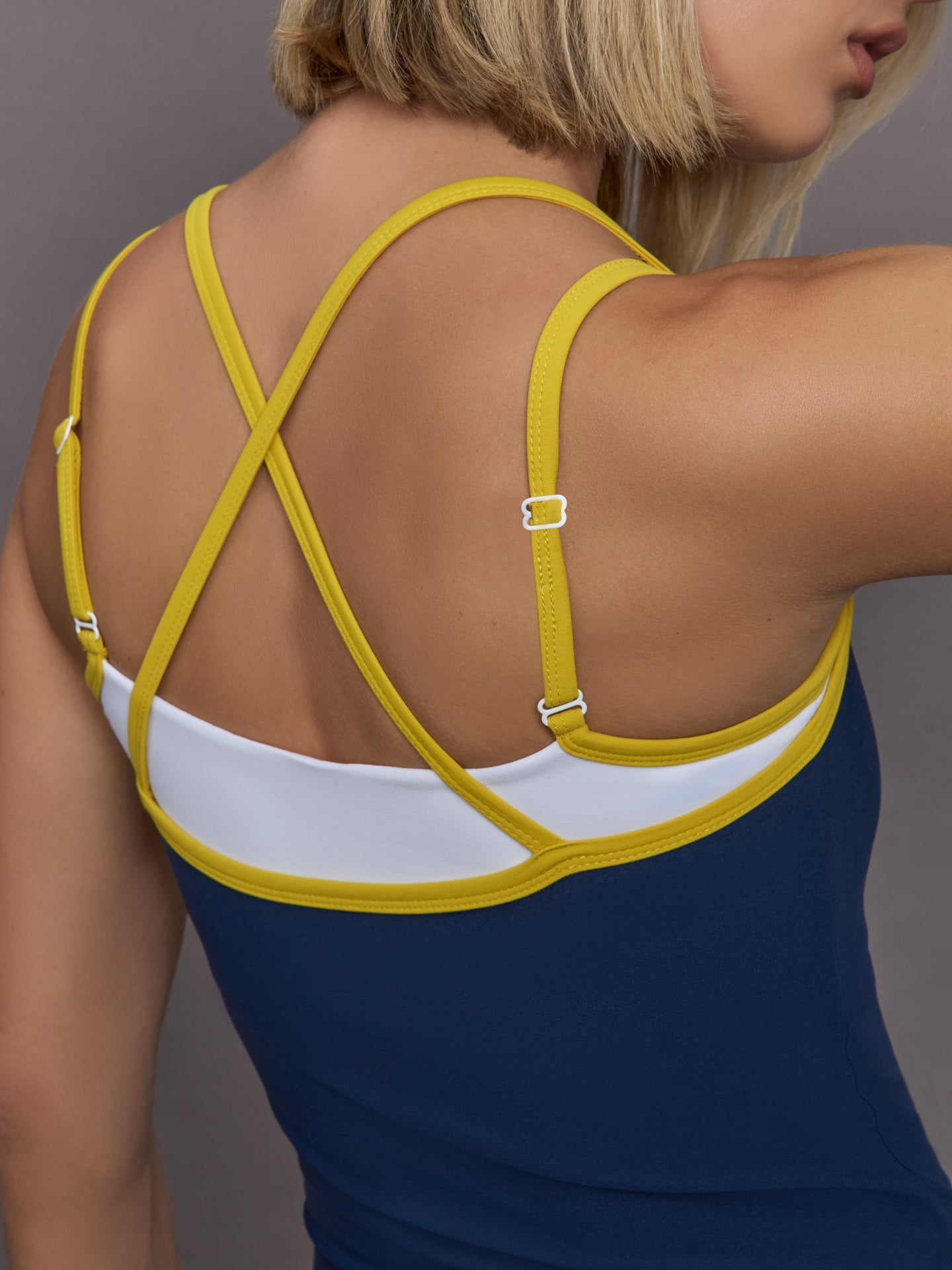 Carbon38 | Double Layered Tank in Melt - Navy/Mango/White