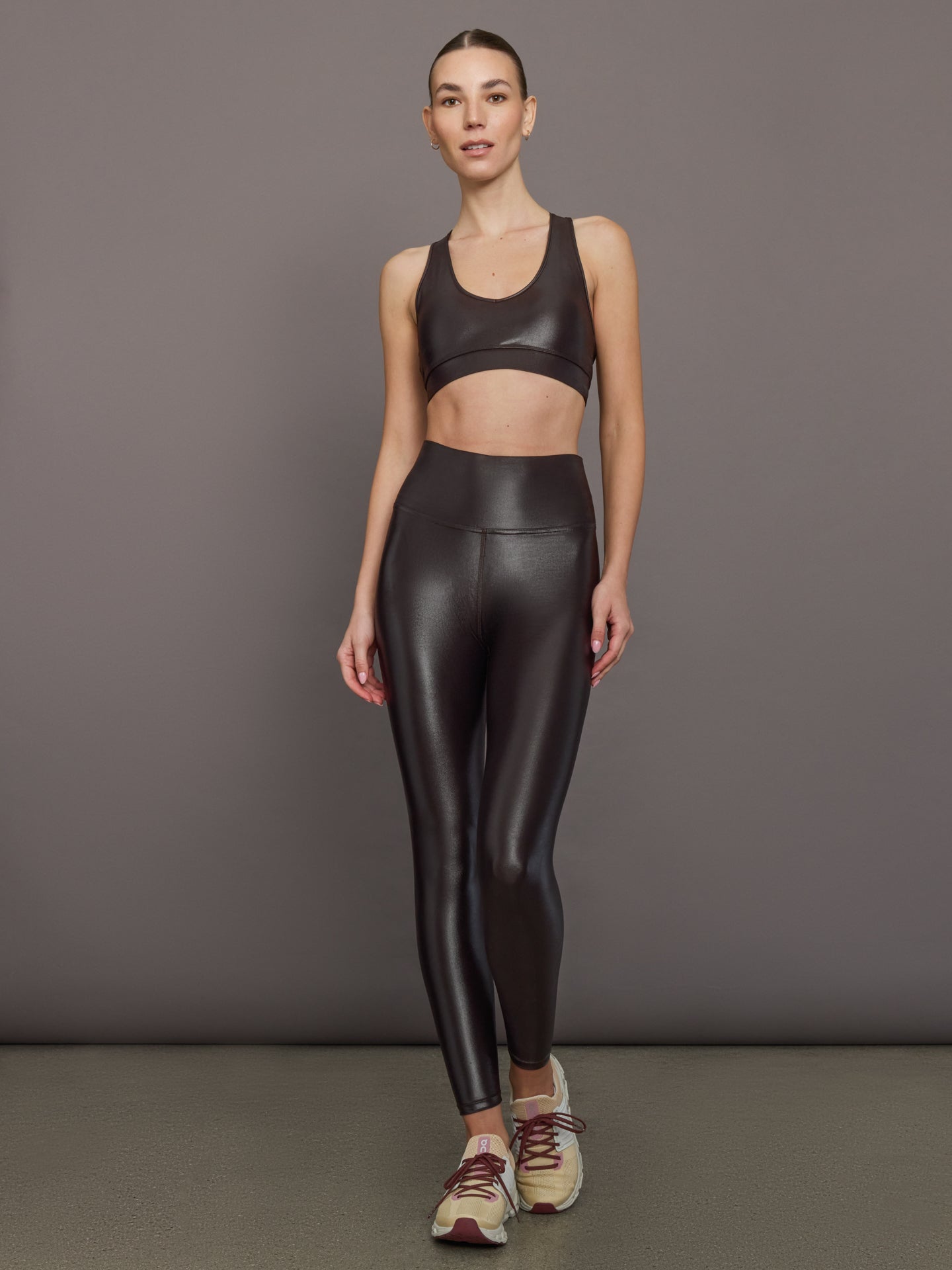 Carbon38 | High Rise 7/8 Legging in Takara Shine - Chocolate Torte