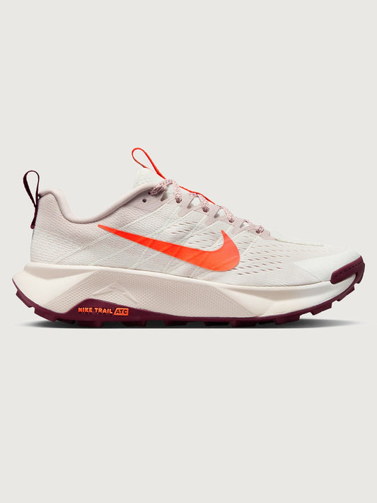 Carbon38 | Nike Wildhorse 10 - Sail/Hyper Crimson-Silt Red