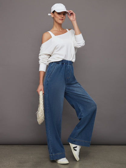 Carbon38 | Off Shoulder Sweatshirt in French Terry - White