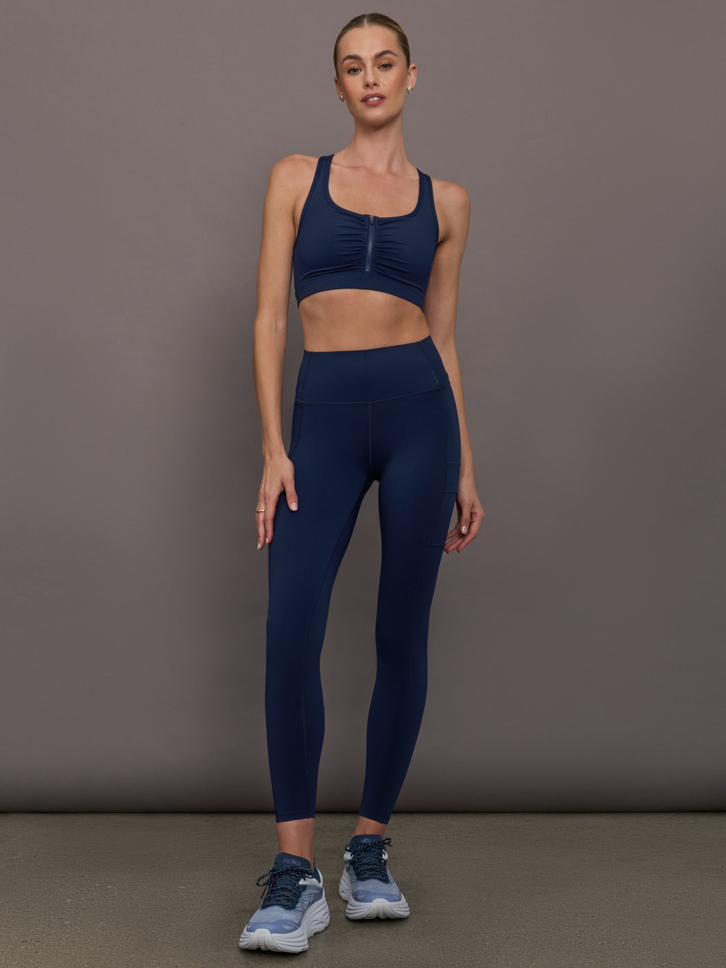 Carbon38 | Zipper Bra in Diamond Compression - Navy