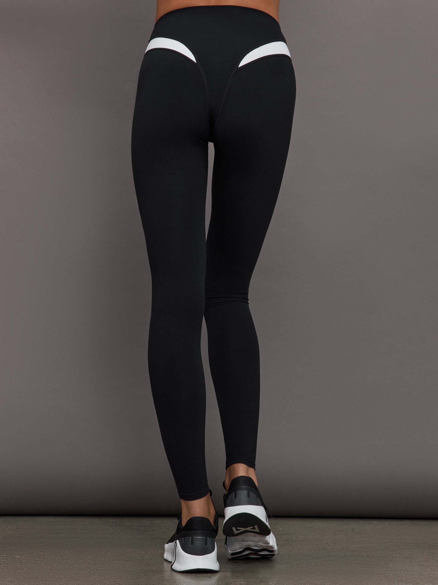 Carbon38 | Spliced Colorblock Legging in Melt - Black / White