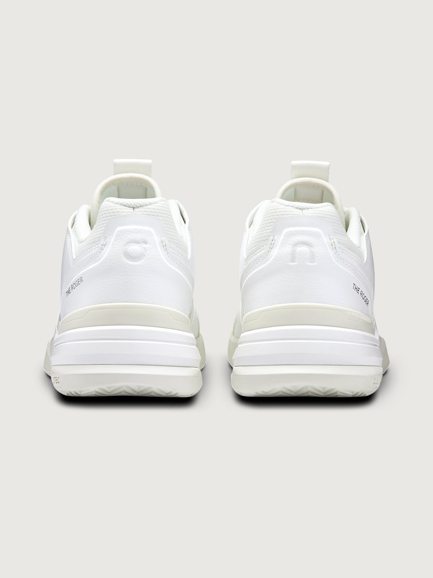 Carbon38 | The Roger Clubhouse Pro - White | Ice