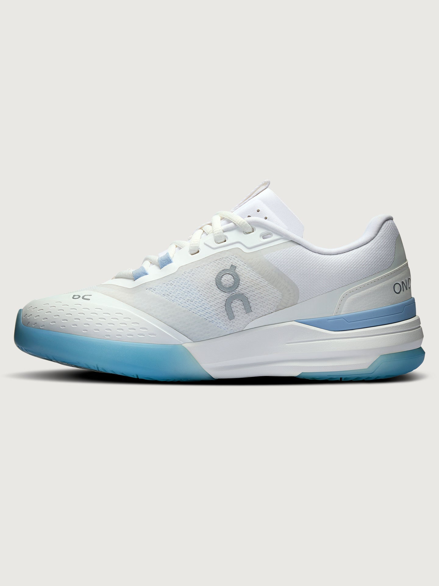 Carbon38 | THE ROGER ADV Pro - White | Chambray