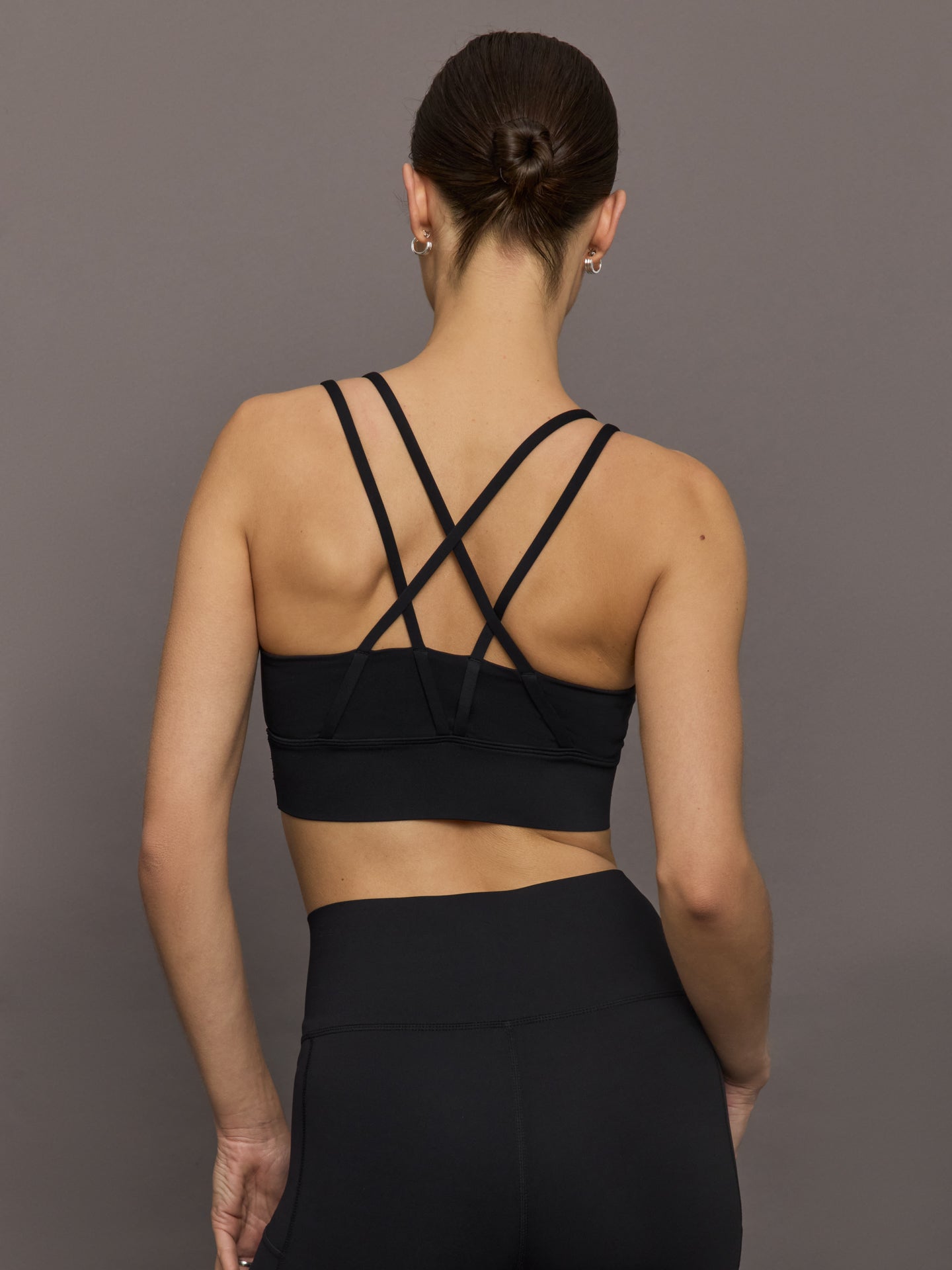 Carbon38 | Multi Strap Active Bra in Diamond Compression - Black