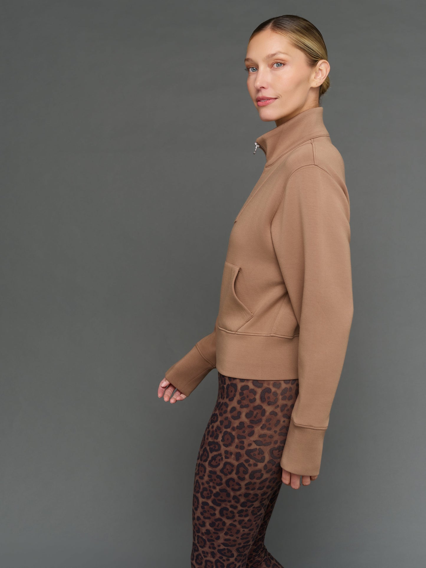 Carbon38 | Full Zip Jacket in Interlock - Caribou