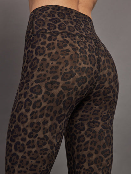 Carbon38 | High Rise Legging in Melt - Leopard Print