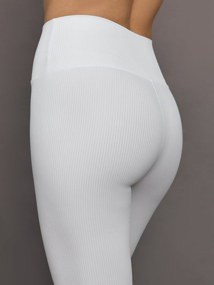 Carbon38 | High Rise Legging in Ribbed Melt - White