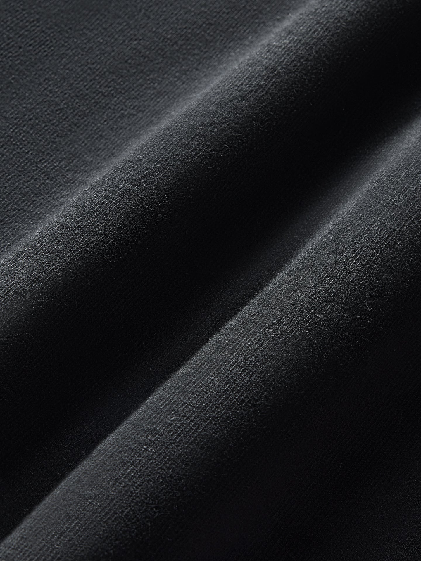 Carbon38 | Tennis Sleeveless Polo - Black/ White