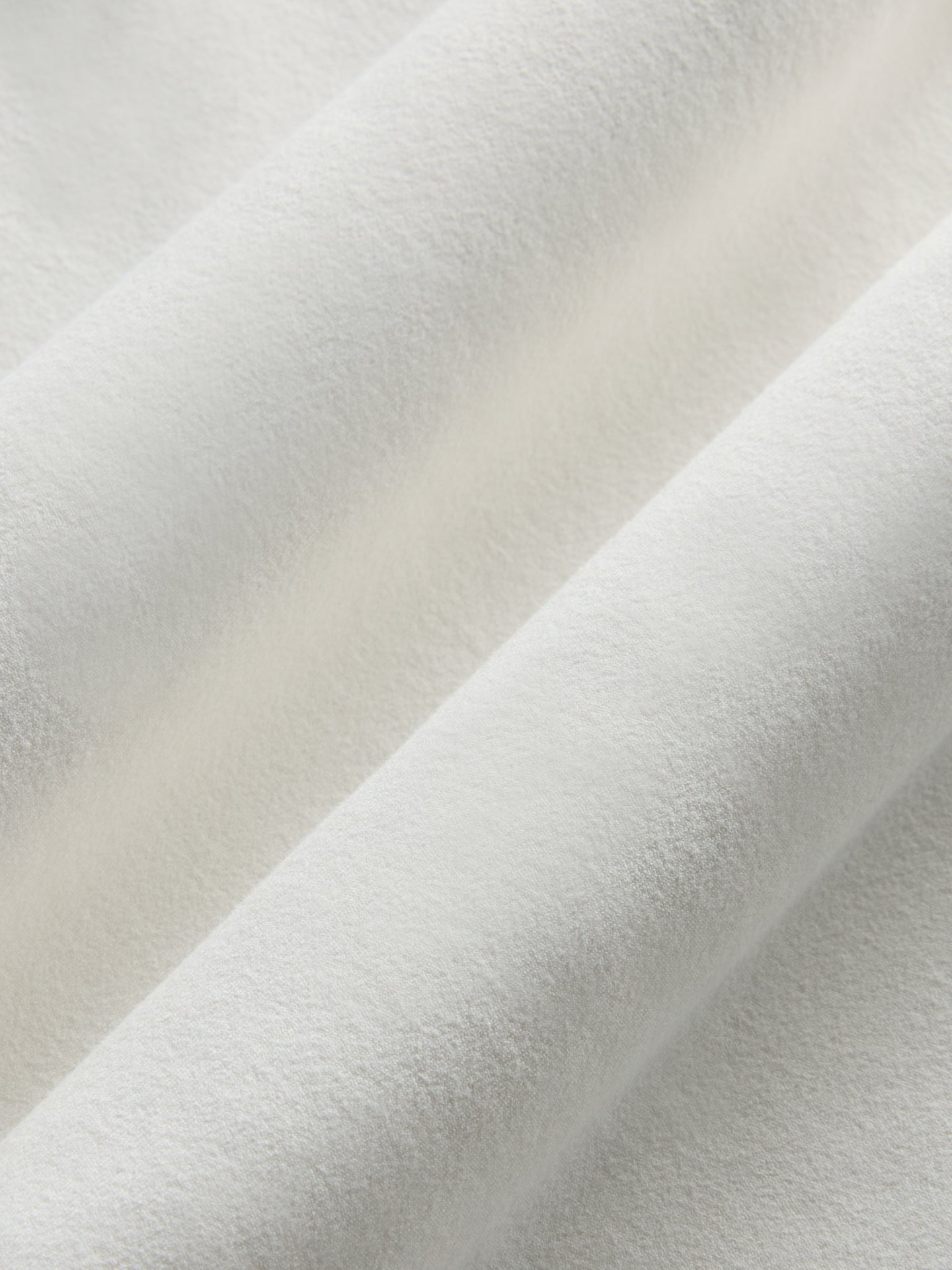 Carbon38 | Biker Short in Melt - Cloud Dancer
