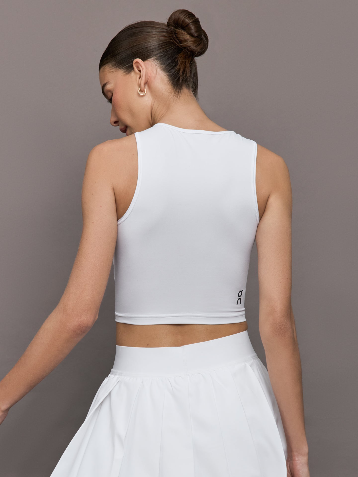 Carbon38 | Studio Cut-Out Crop - White