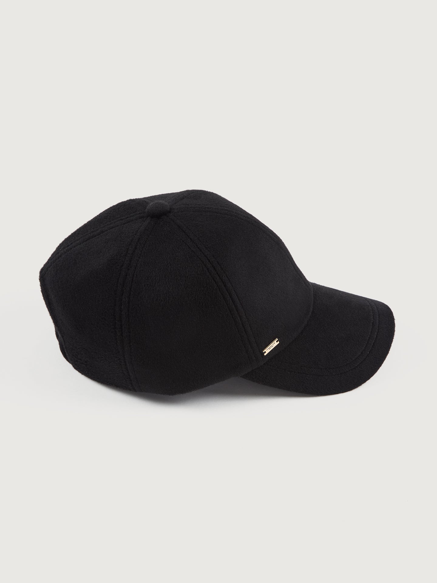 Carbon38 | Lo - Black Cashmere
