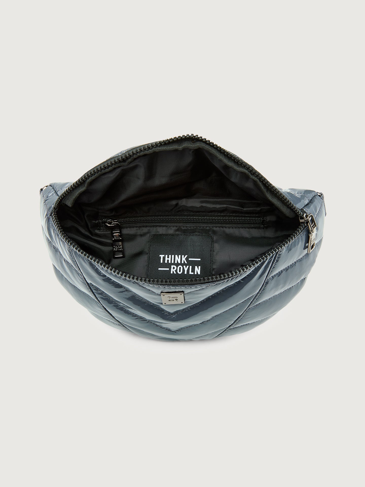 Carbon38 | Little Runaway - Carbon Patent/Black Web