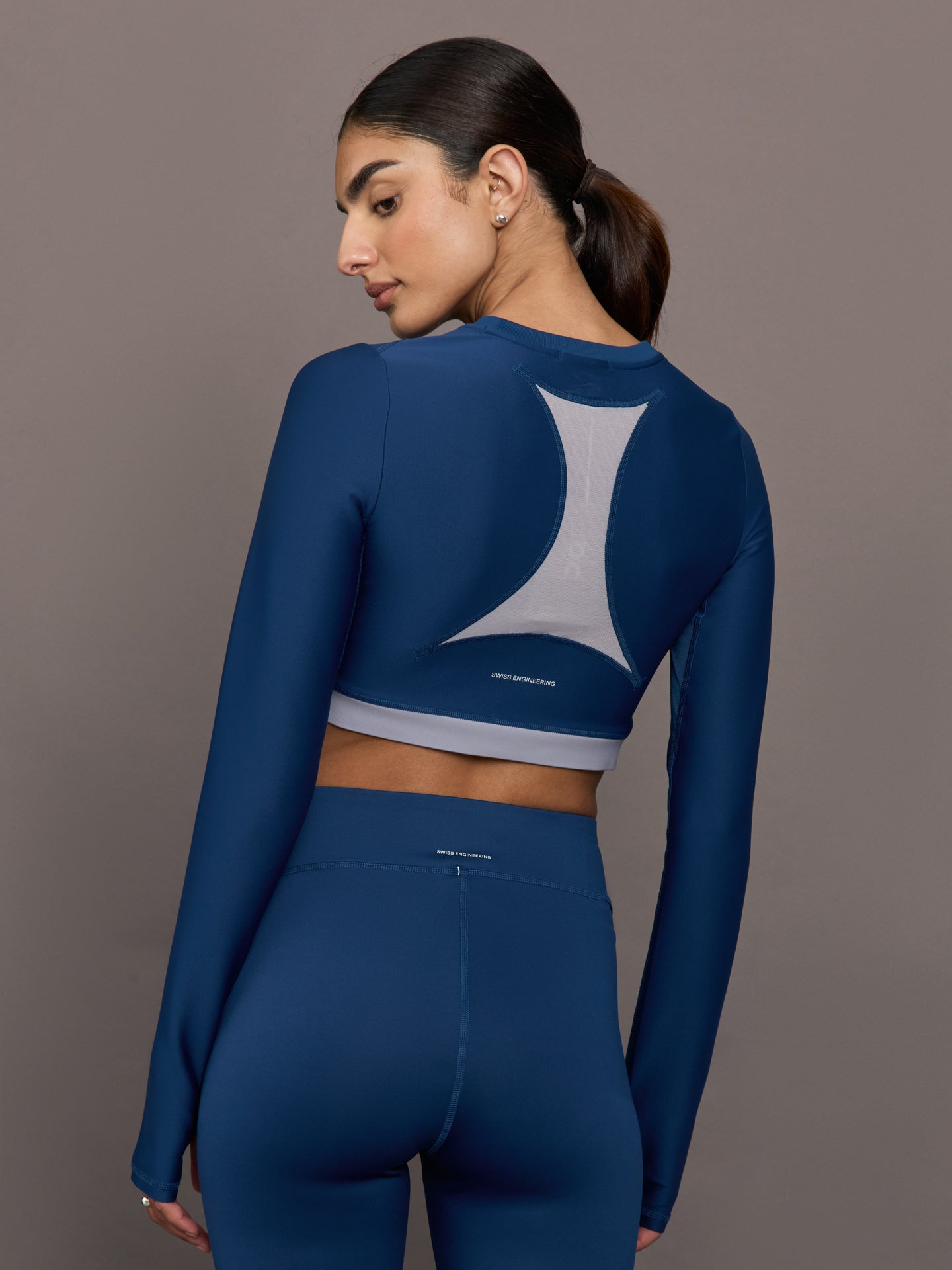 Carbon38 | Train Long Sleeve Crop - Tempest