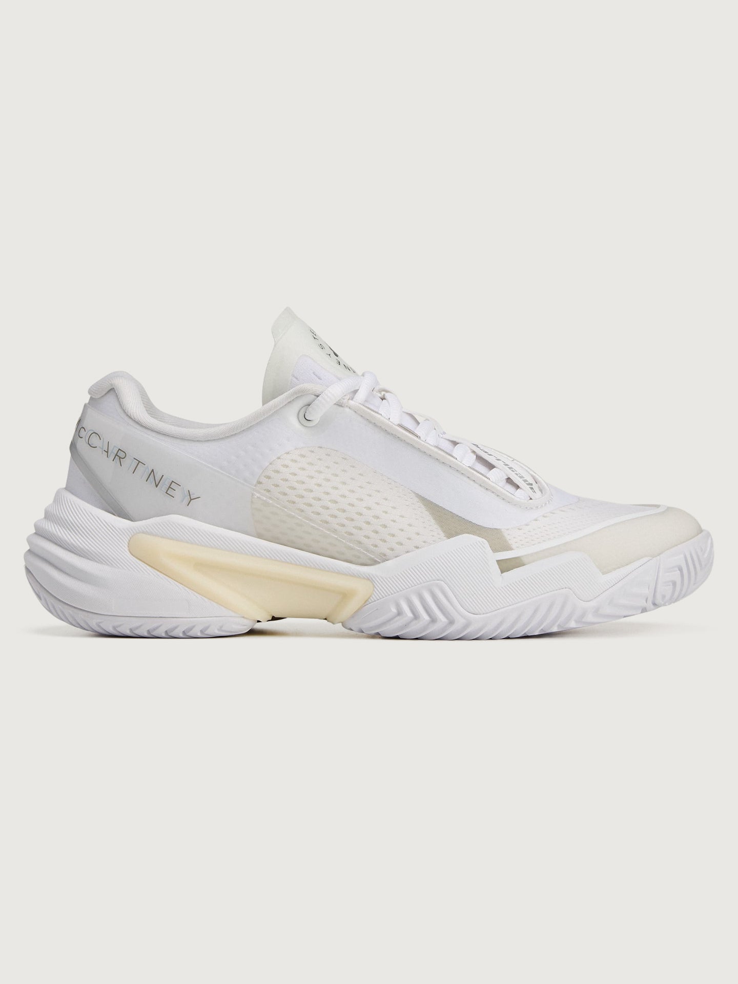 Carbon38 | aSMC Barricade - Ftwr White/Almond Milk-Smc/Willow Grey