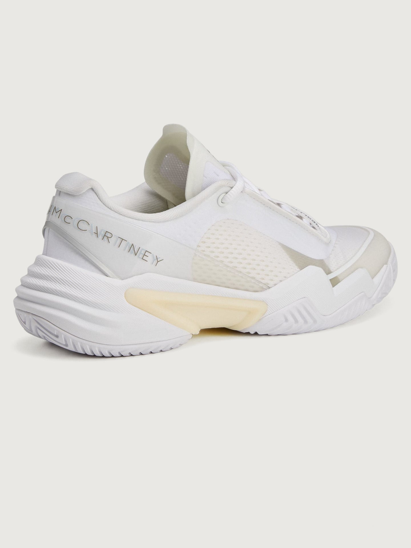 Carbon38 | aSMC Barricade - Ftwr White/Almond Milk-Smc/Willow Grey