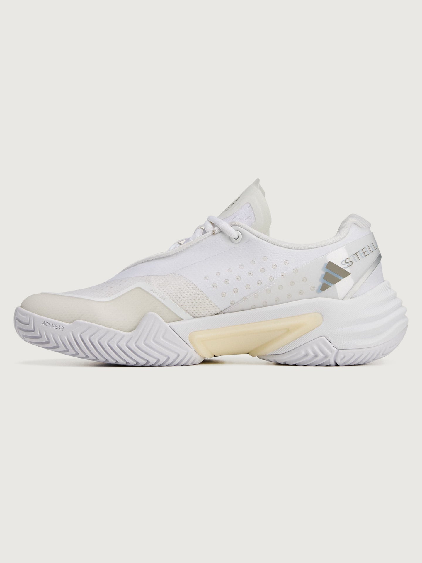 Carbon38 | aSMC Barricade - Ftwr White/Almond Milk-Smc/Willow Grey