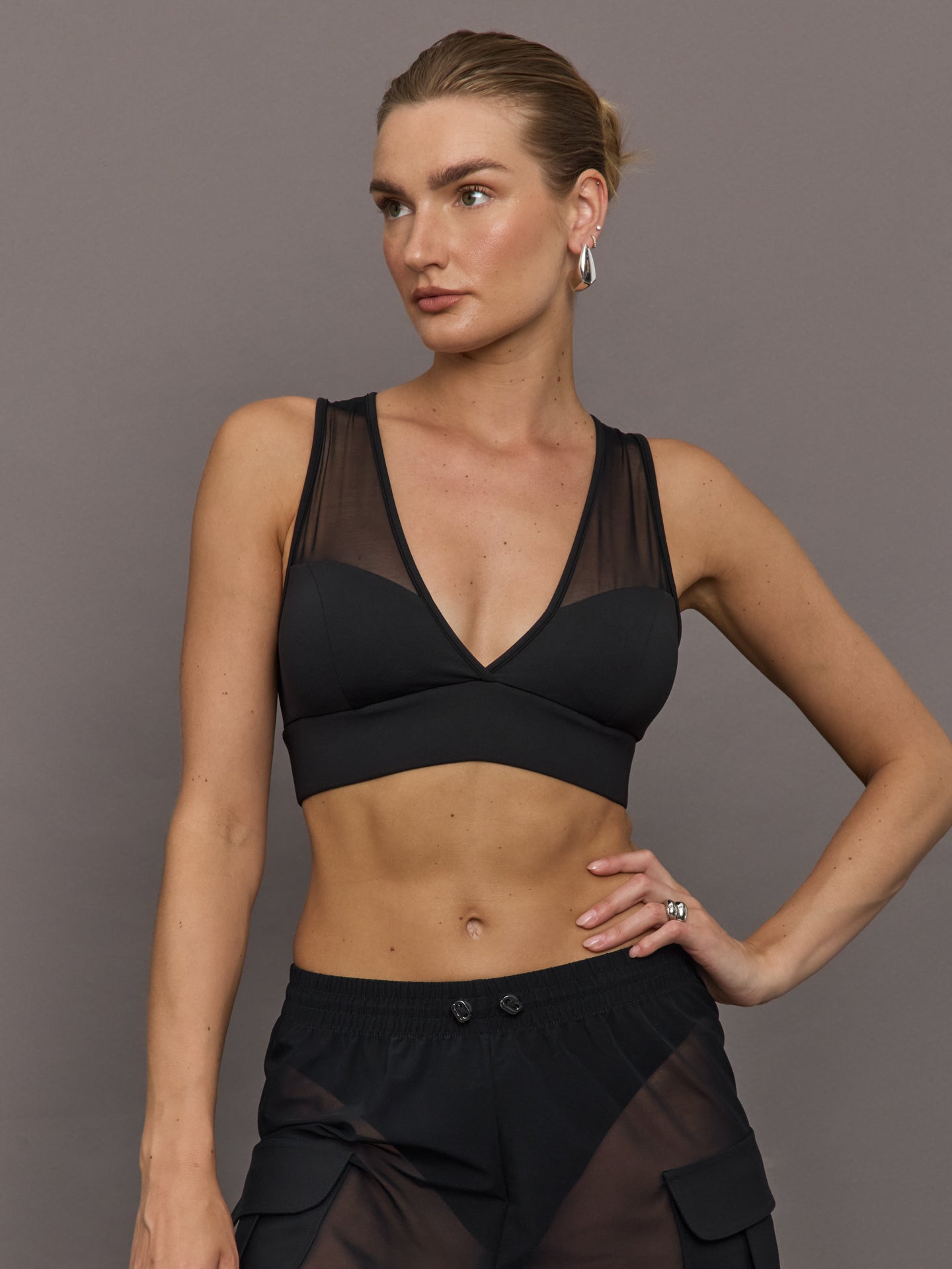 Carbon38 | Solstice Longline Bra - Black