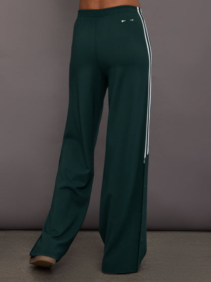 Carbon38 | Cobra Zephyr Wide Leg Pant - Green