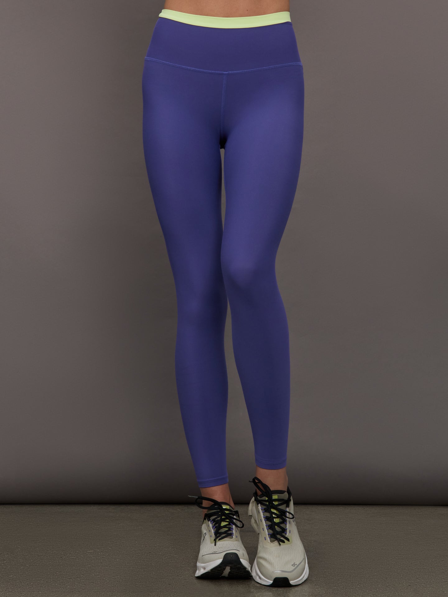 Carbon38 | Contrast Waistband Legging in Melt - Future Dusk / Matcha