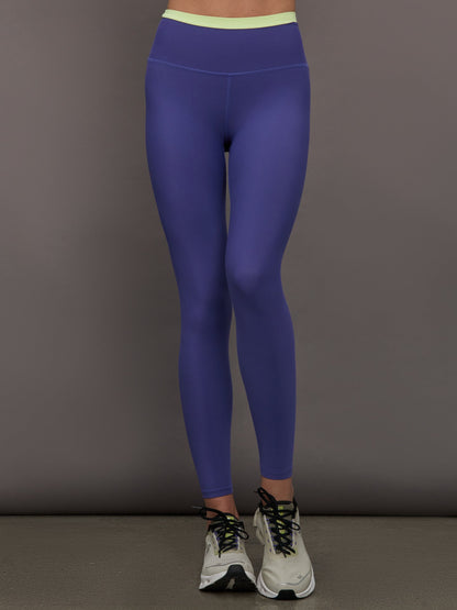 Carbon38 | Contrast Waistband Legging in Melt - Future Dusk / Matcha