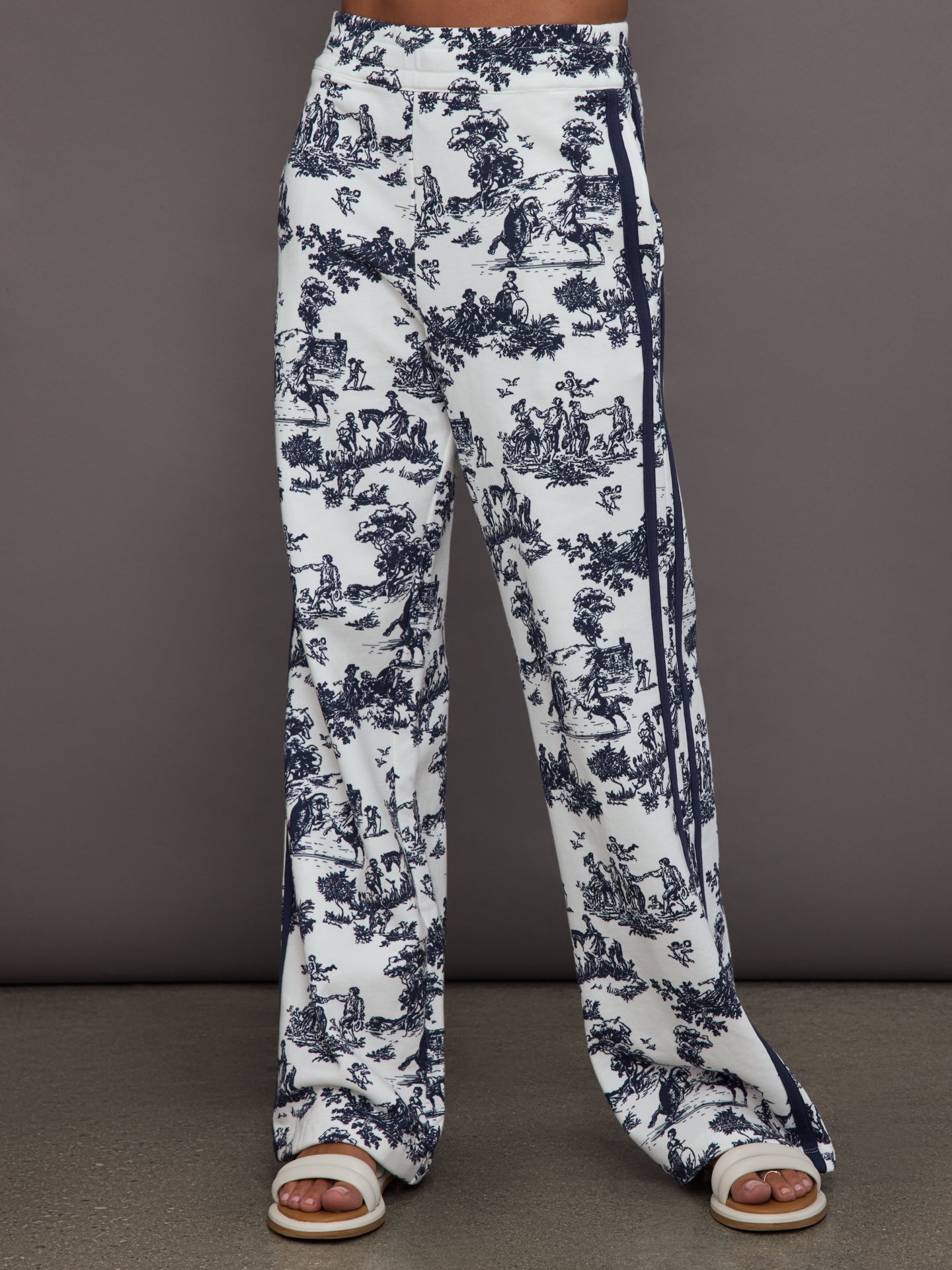 Carbon38 | Toile Track Pant - Navy Toile