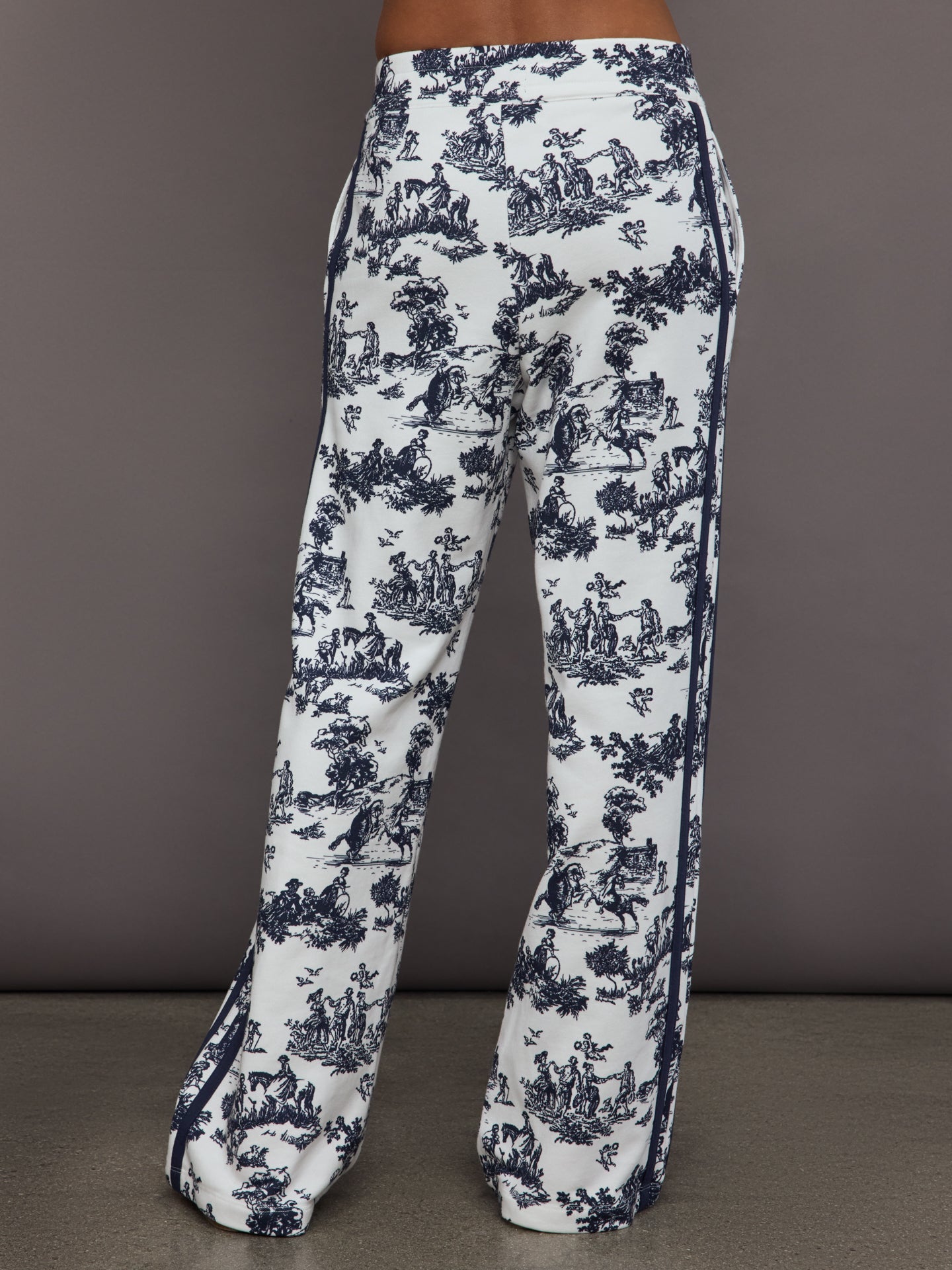 Carbon38 | Toile Track Pant - Navy Toile
