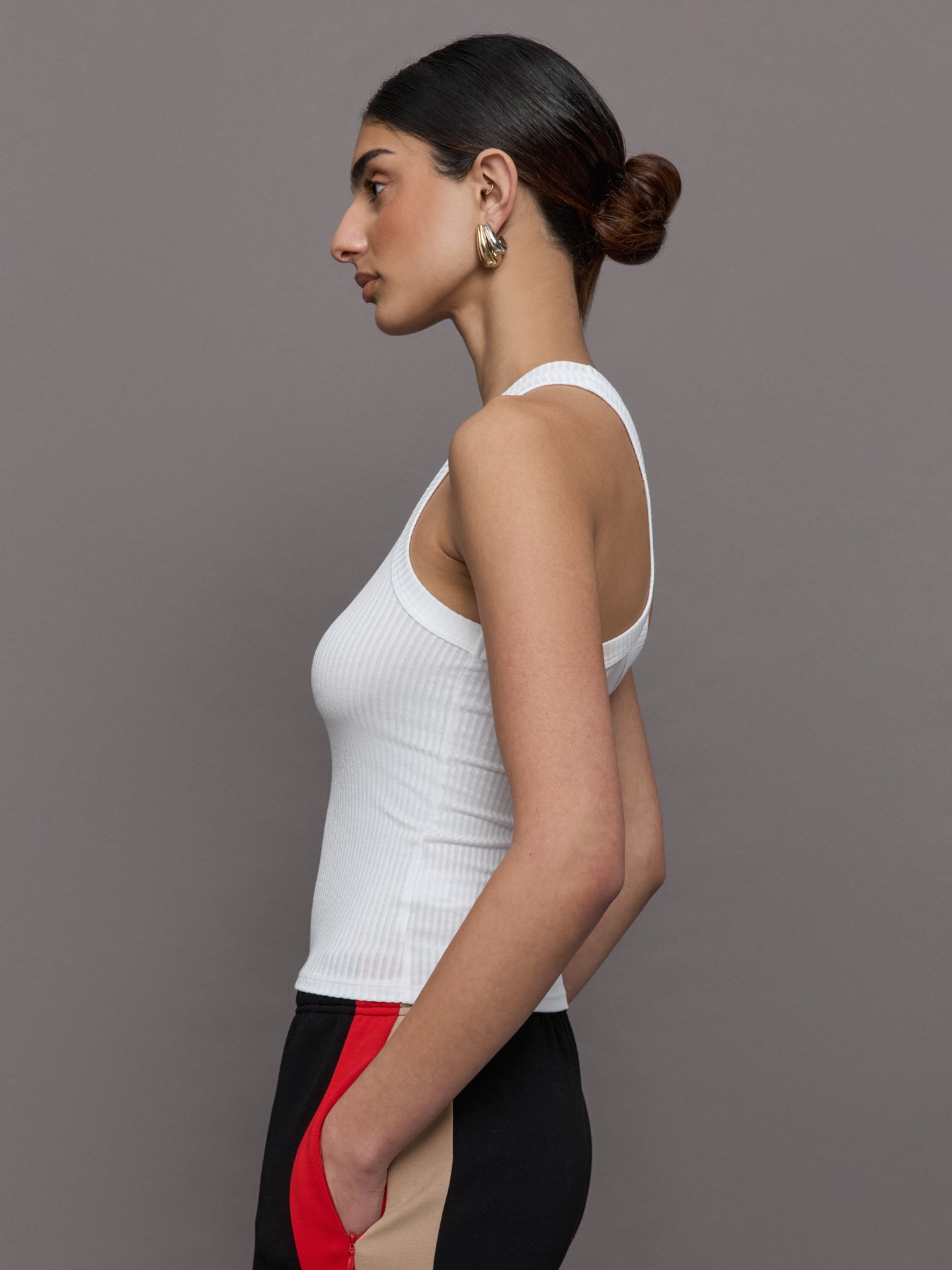 Carbon38 | High Neck Fitted Tank in Ribbed Jersey - White