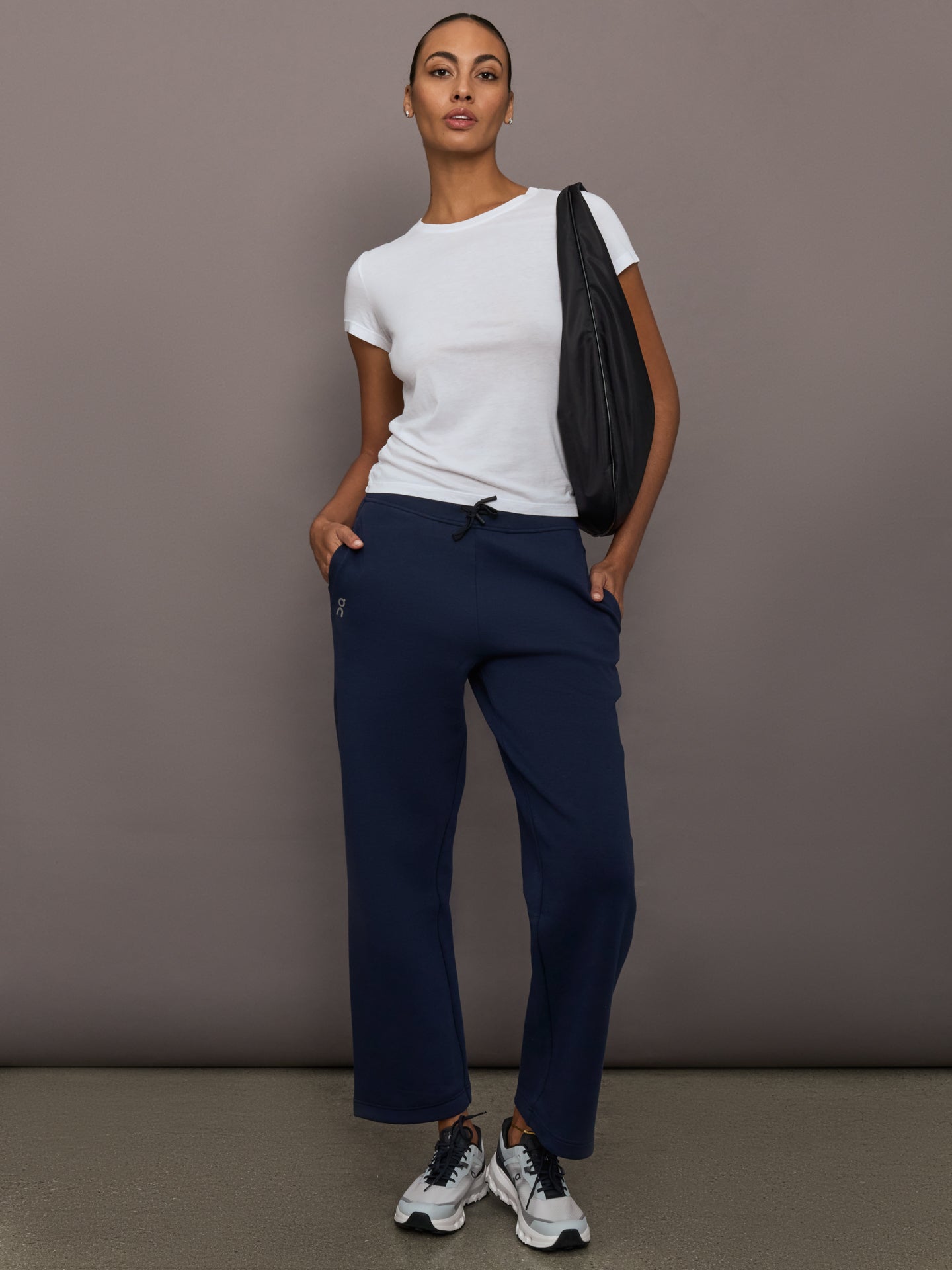 Carbon38 | Focus Tech Sweatpants - Navy