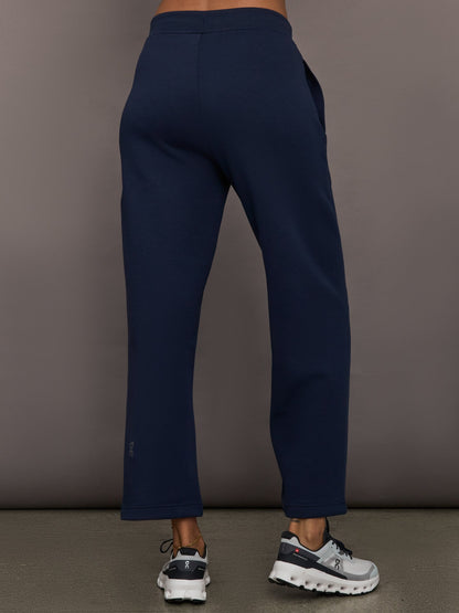 Carbon38 | Focus Tech Sweatpants - Navy