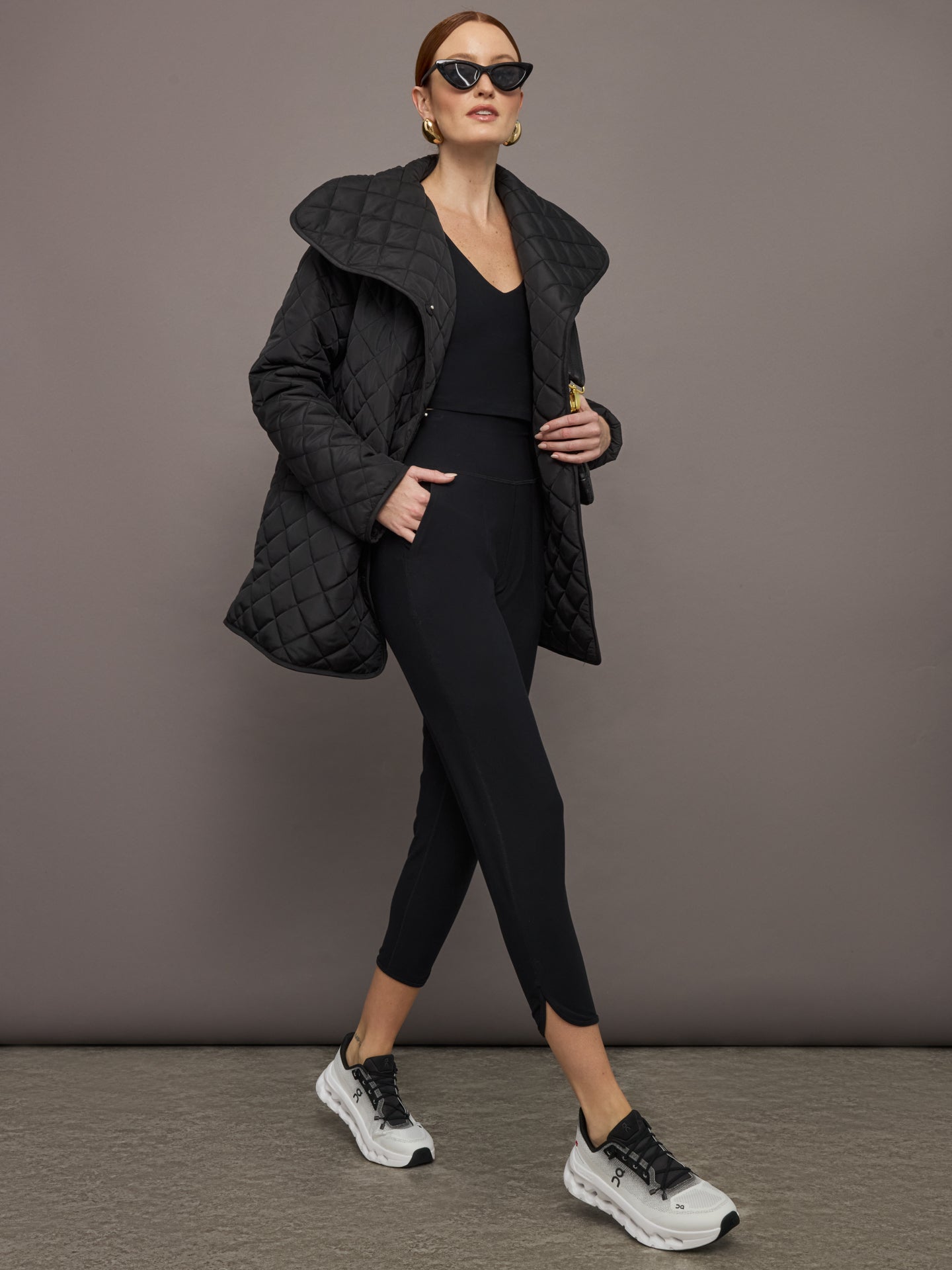 Carbon38 | Jogger in Melt - Black