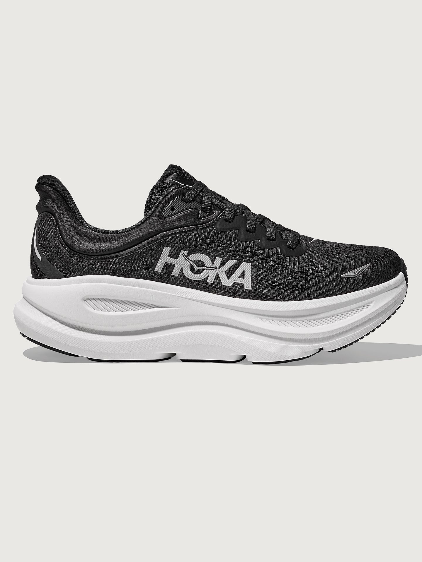 Carbon38 | Bondi 9 - Black/White