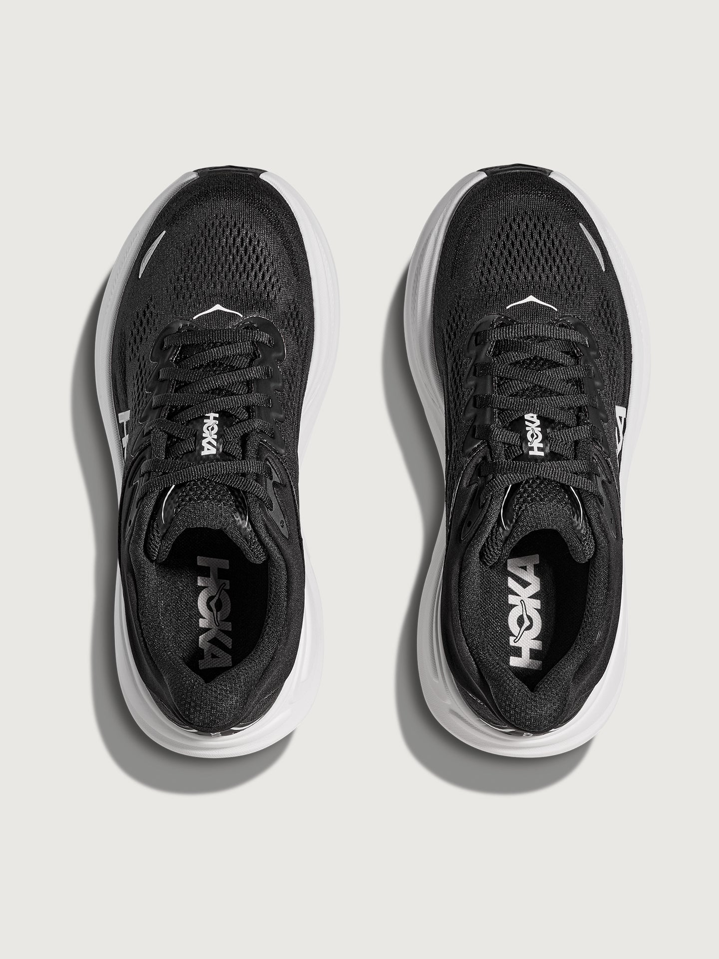 Carbon38 | Bondi 9 - Black/White