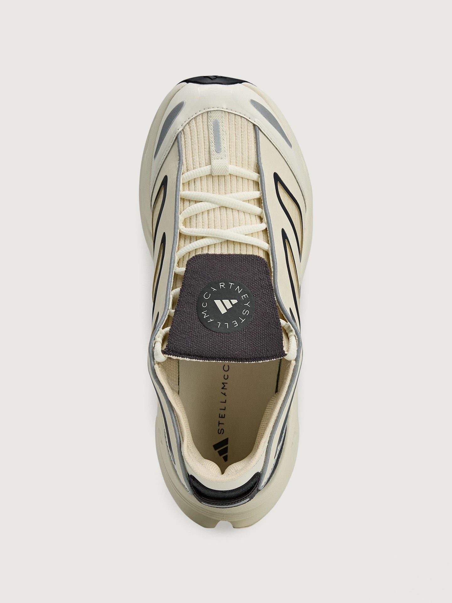 Carbon38 | aSMC ADISTAR - Almond Milk-Smc/Almond Milk-Smc/Utility Black