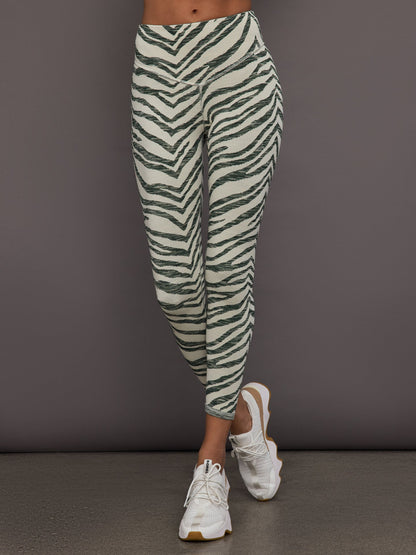 Carbon38 | Reversible 25in High Midi Pant - Green