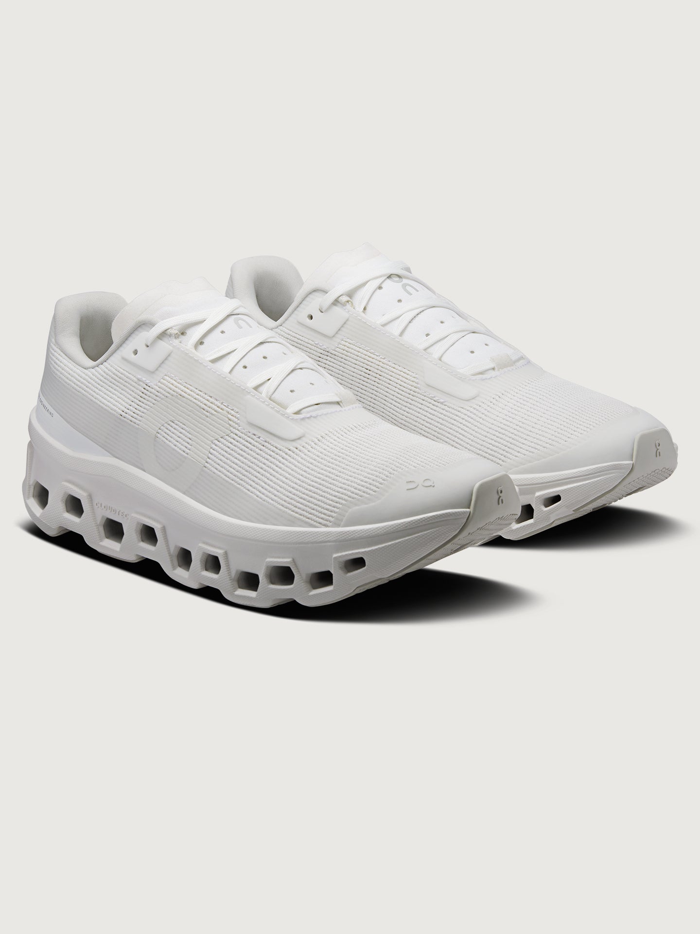 Carbon38 | Cloudmonster Void - White | White