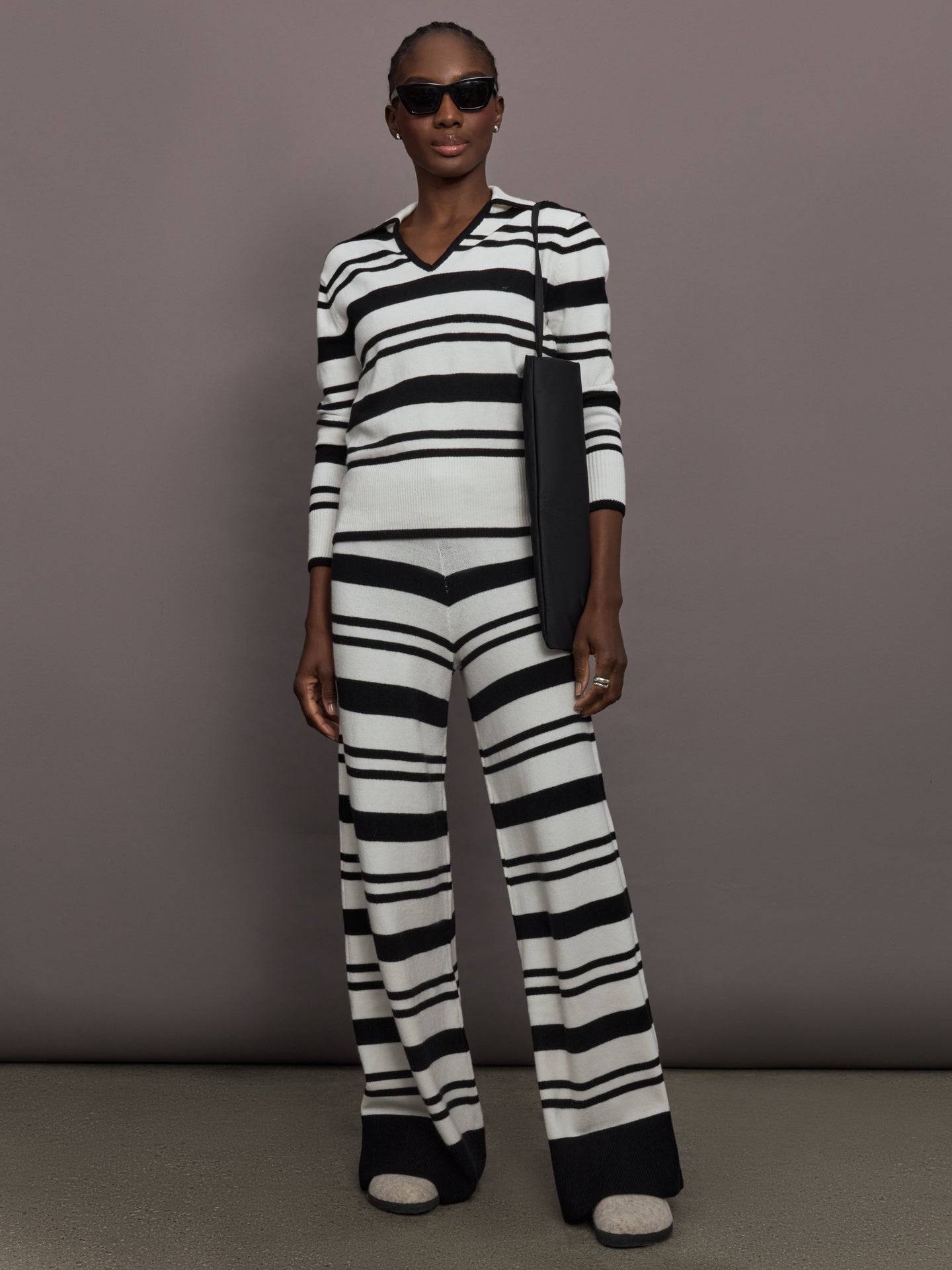 Carbon38 | Striped Sweater Pant - Black/Cream