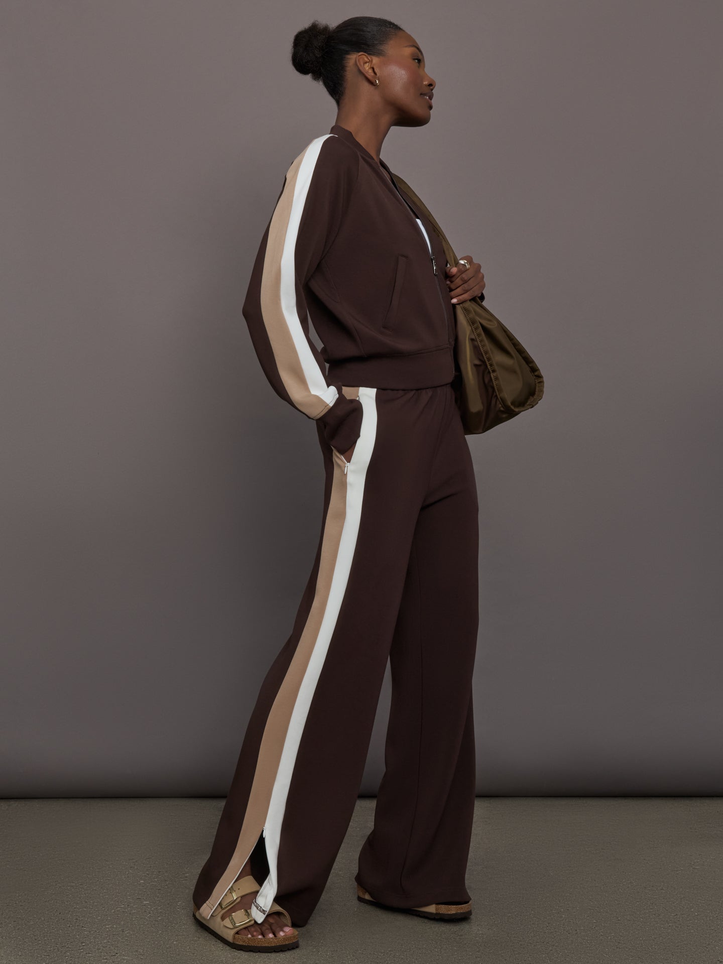 Carbon38 | Bomber with Contrast Stripe in Scuba - Chocolate Torte