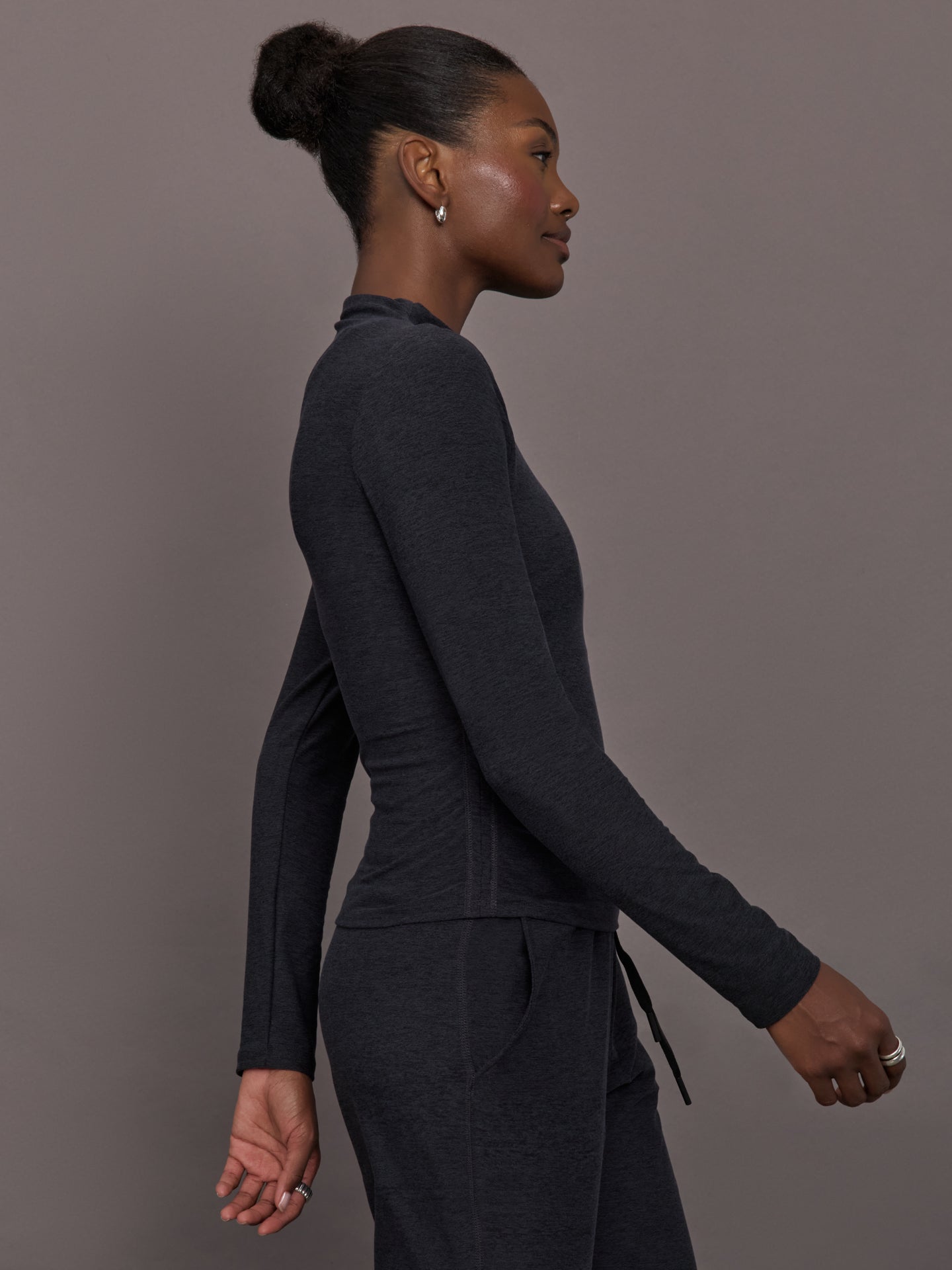 Carbon38 | Mock Neck Long Sleeve in Soft Luxe - Heather Black