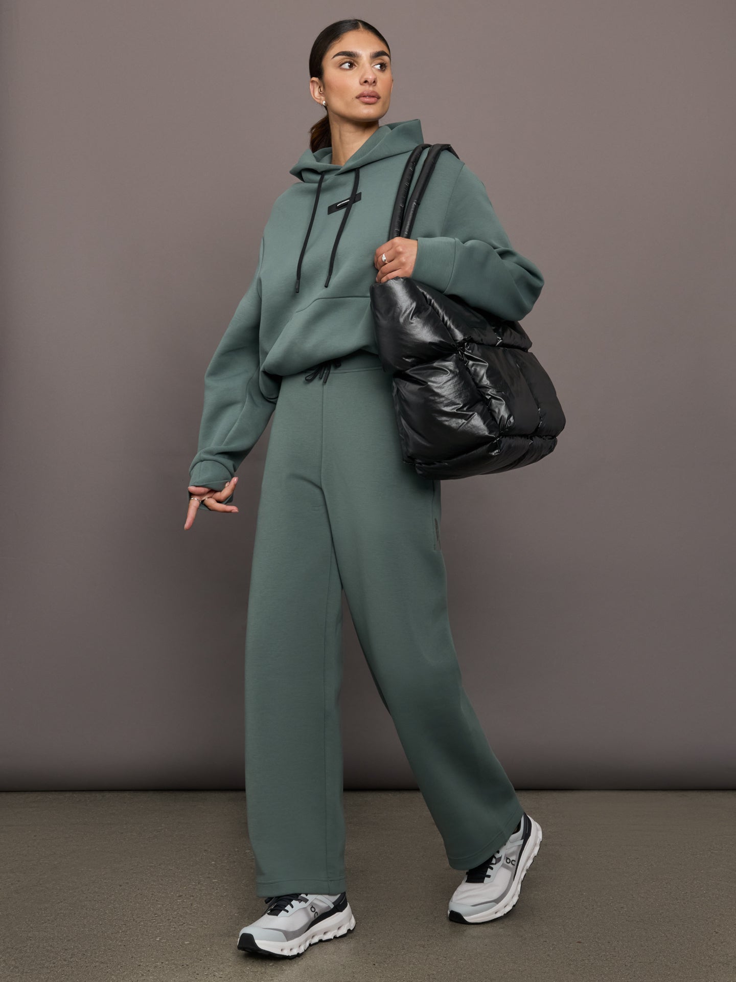 Carbon38 | Focus Tech Hoodie - Olive