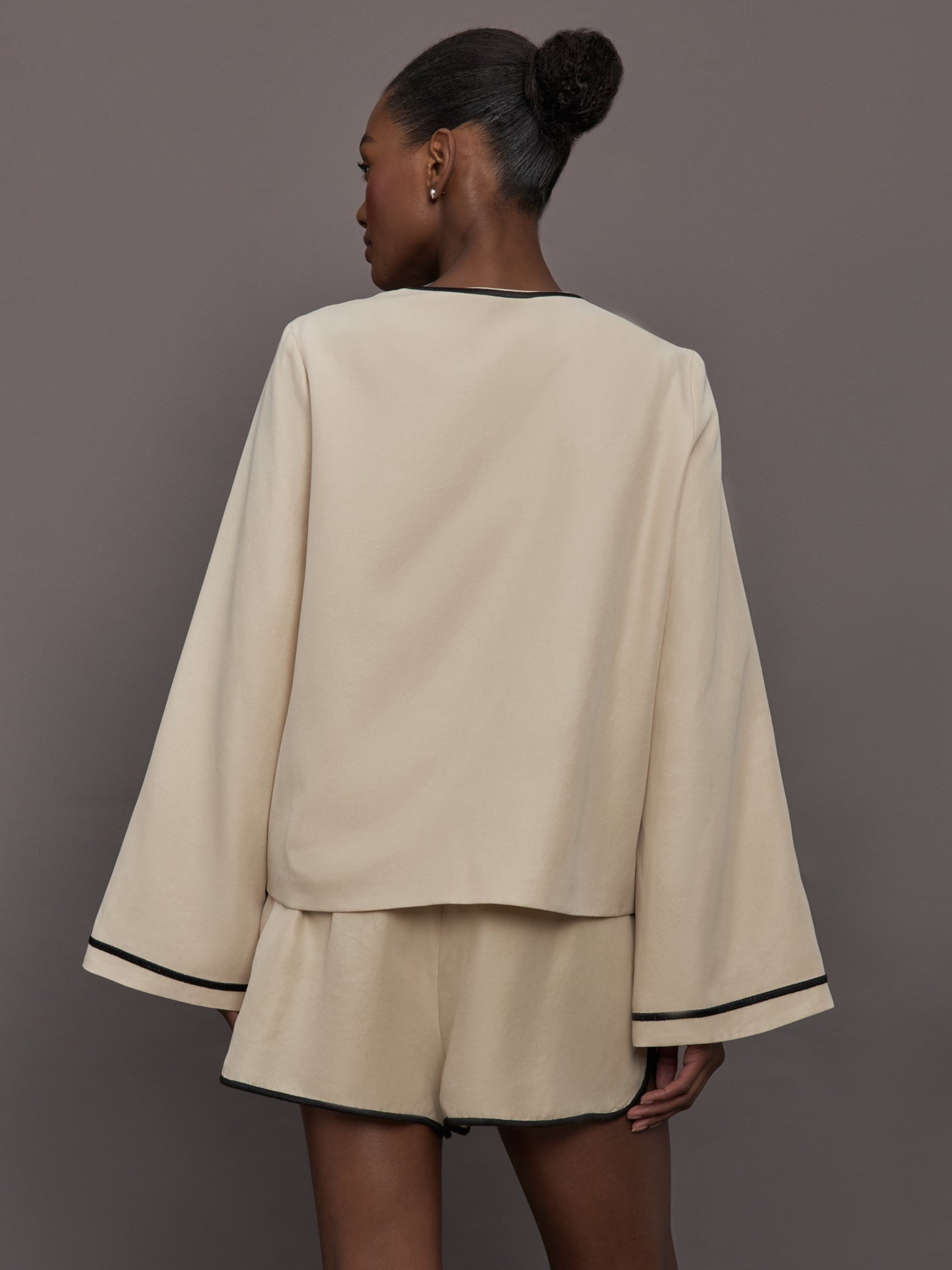 Carbon38 | The Cressida Shirt - Fawn