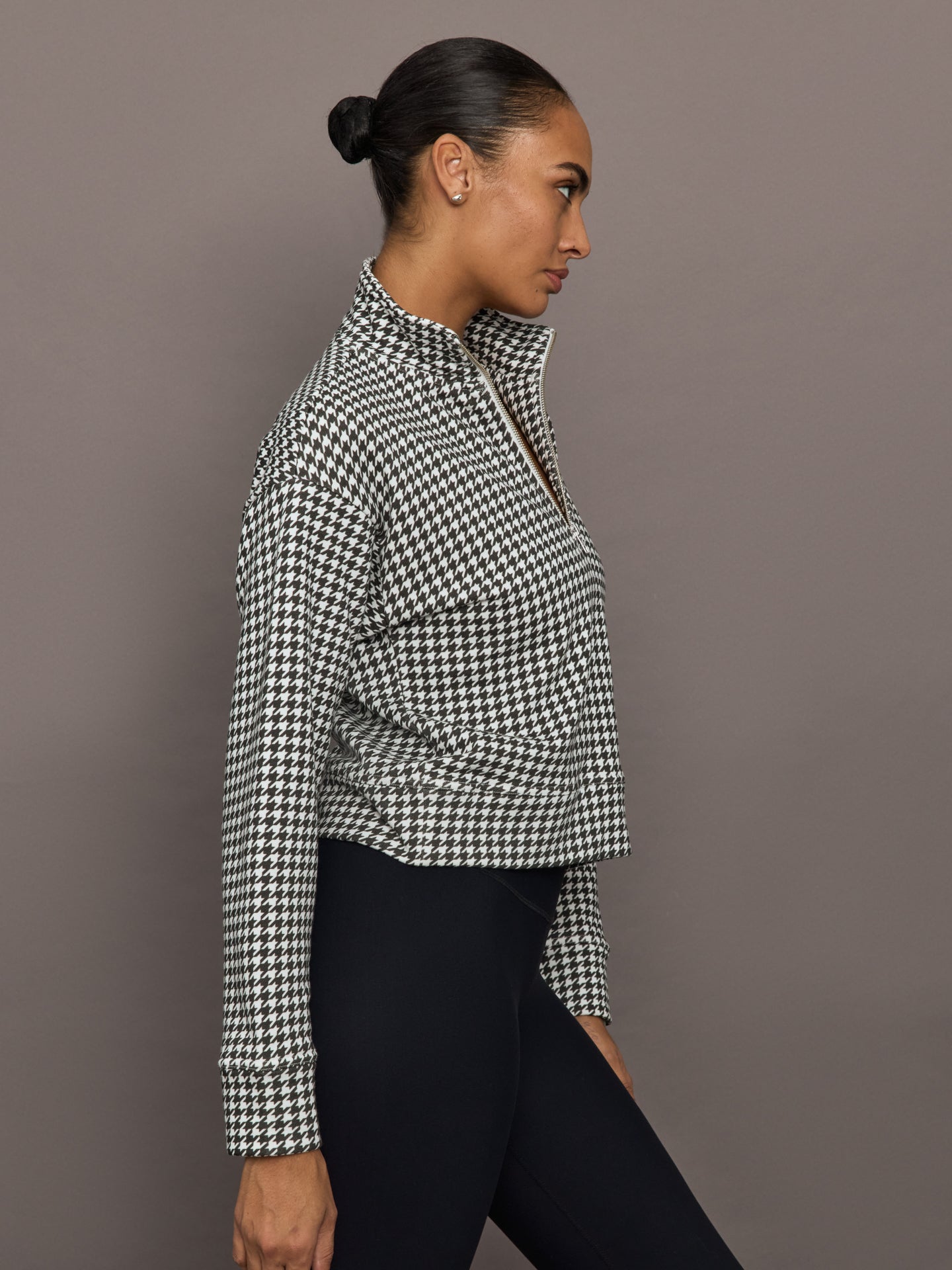 Carbon38 | Houndstooth Half Zip - Ivory / Faded Black