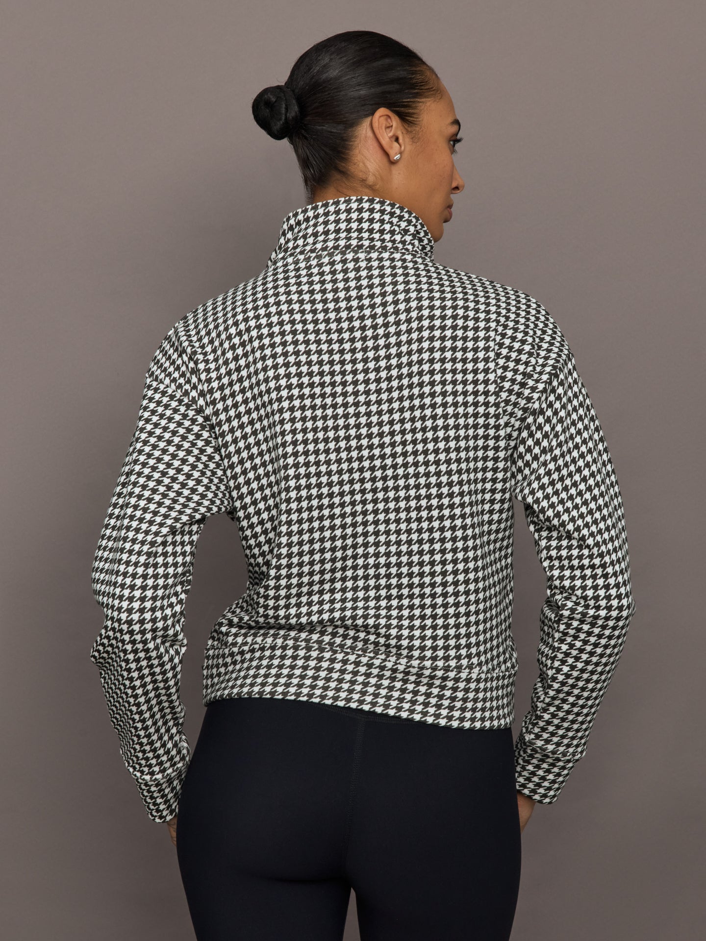 Carbon38 | Houndstooth Half Zip - Ivory / Faded Black