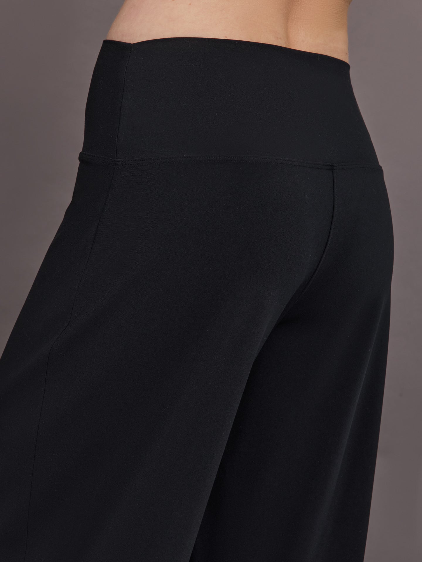 Carbon38 | Palazzo Pant in Melt - Black